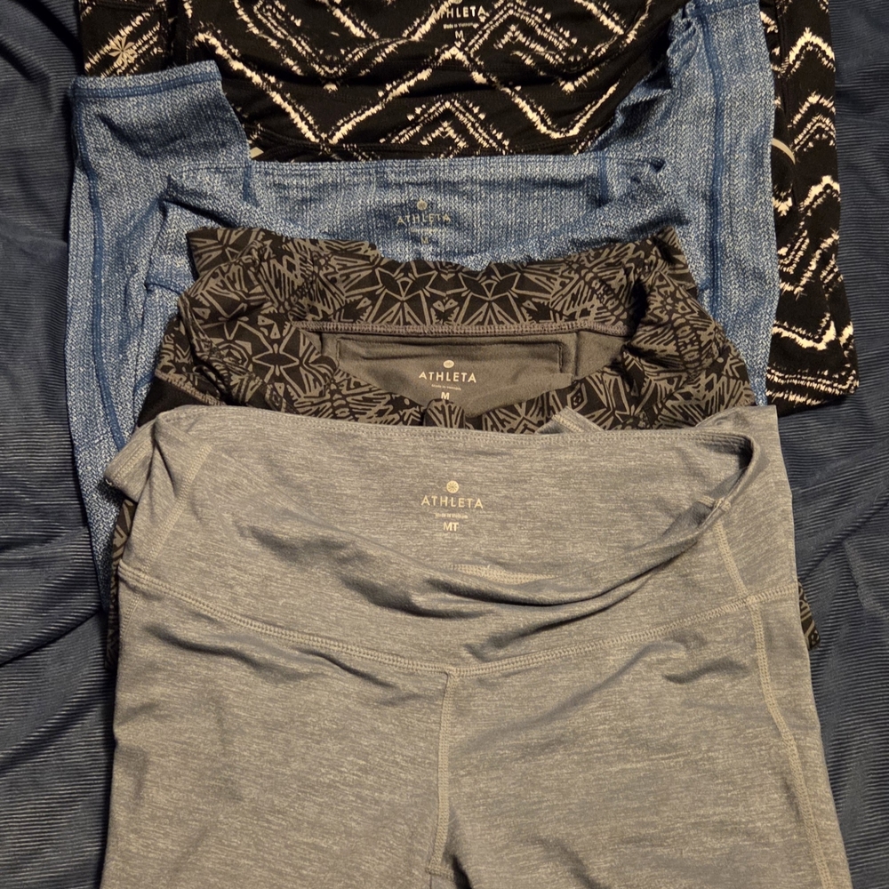 4 Pairs Athleta Patterned and Solid Leggings Set